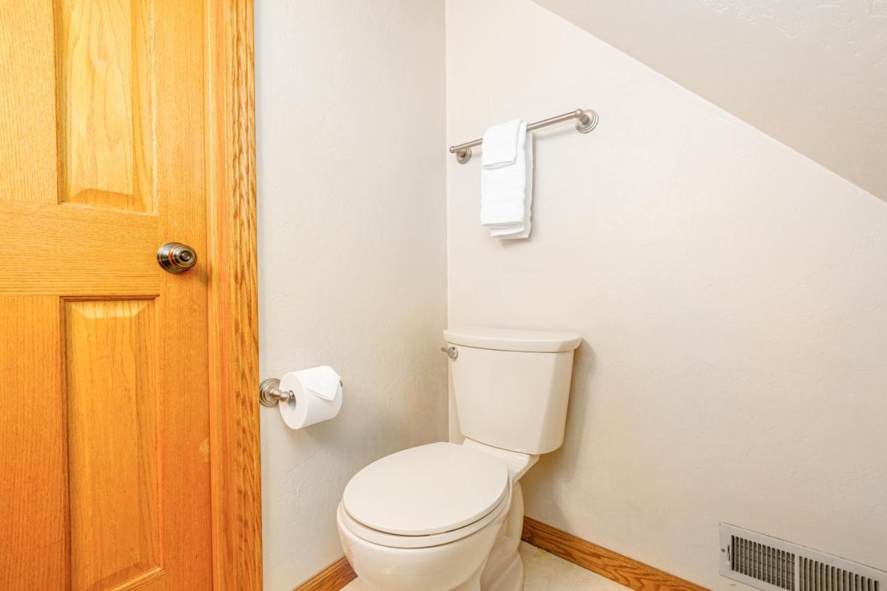 Snowbird Chalet #5 Girdwood Bagian luar foto